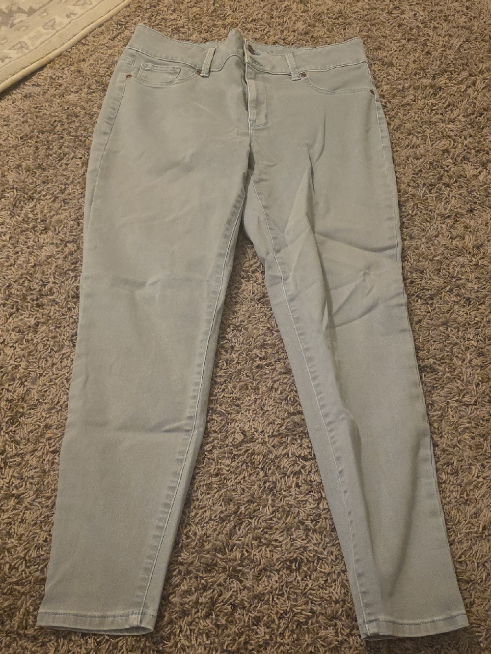 Maurices Light Gray Skinny Pants